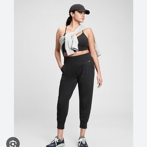 Gap Fit High Rise Studio Joggers Moonless Night